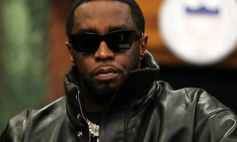 Diddy: Σκάνδαλο με ερωτικές ταινίες με πρόσωπα «υψηλού προφίλ»